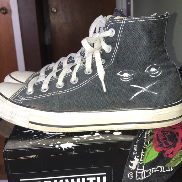 xxxtentacion custom vans